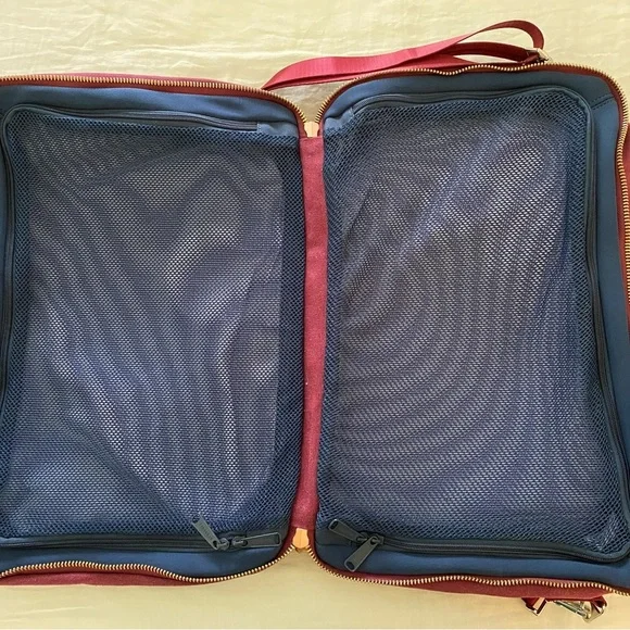 Herschel Carry On Bag - Maroon - Picture 5 of 7